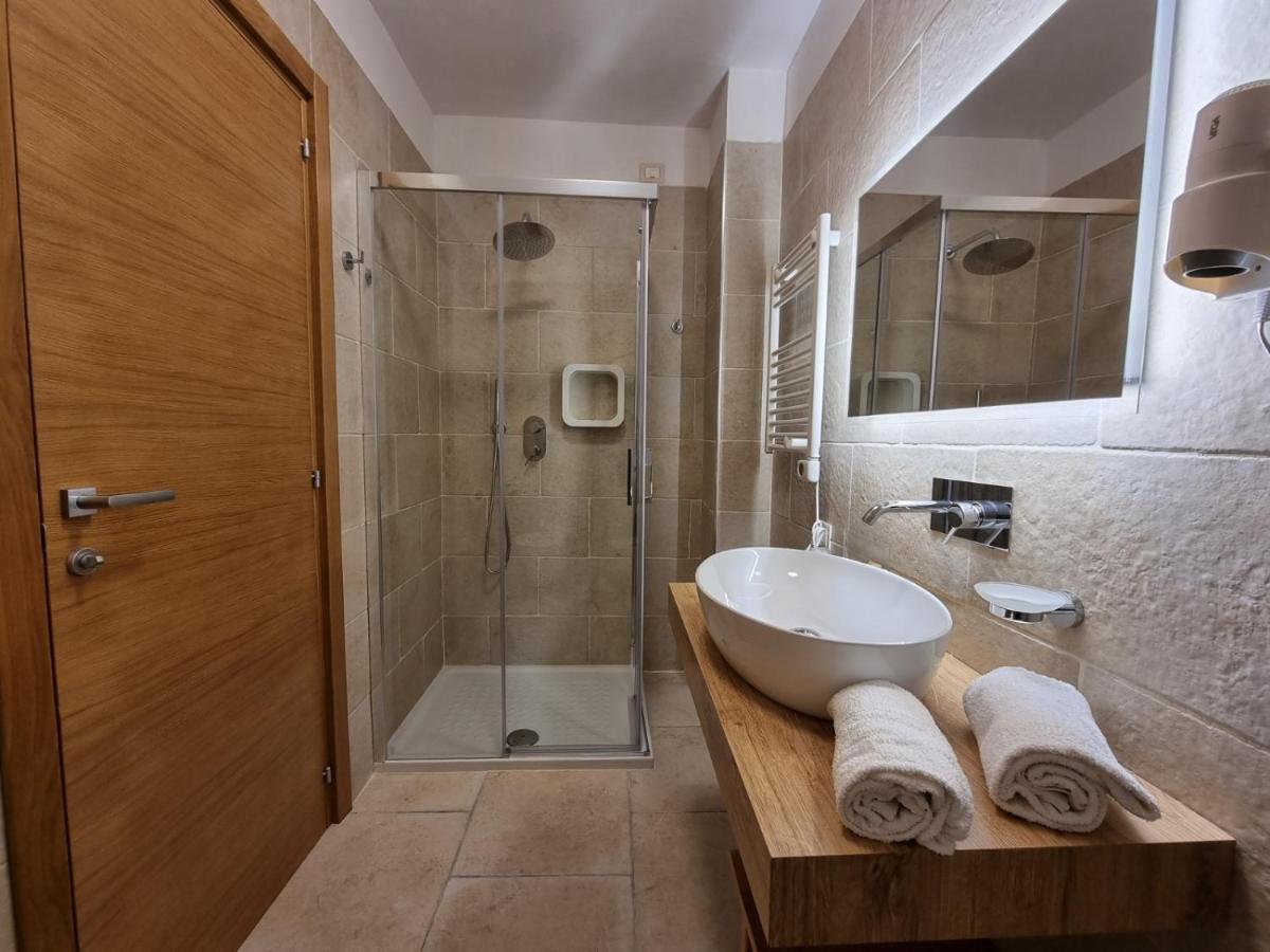 Hotel Punta San Francesco 3*