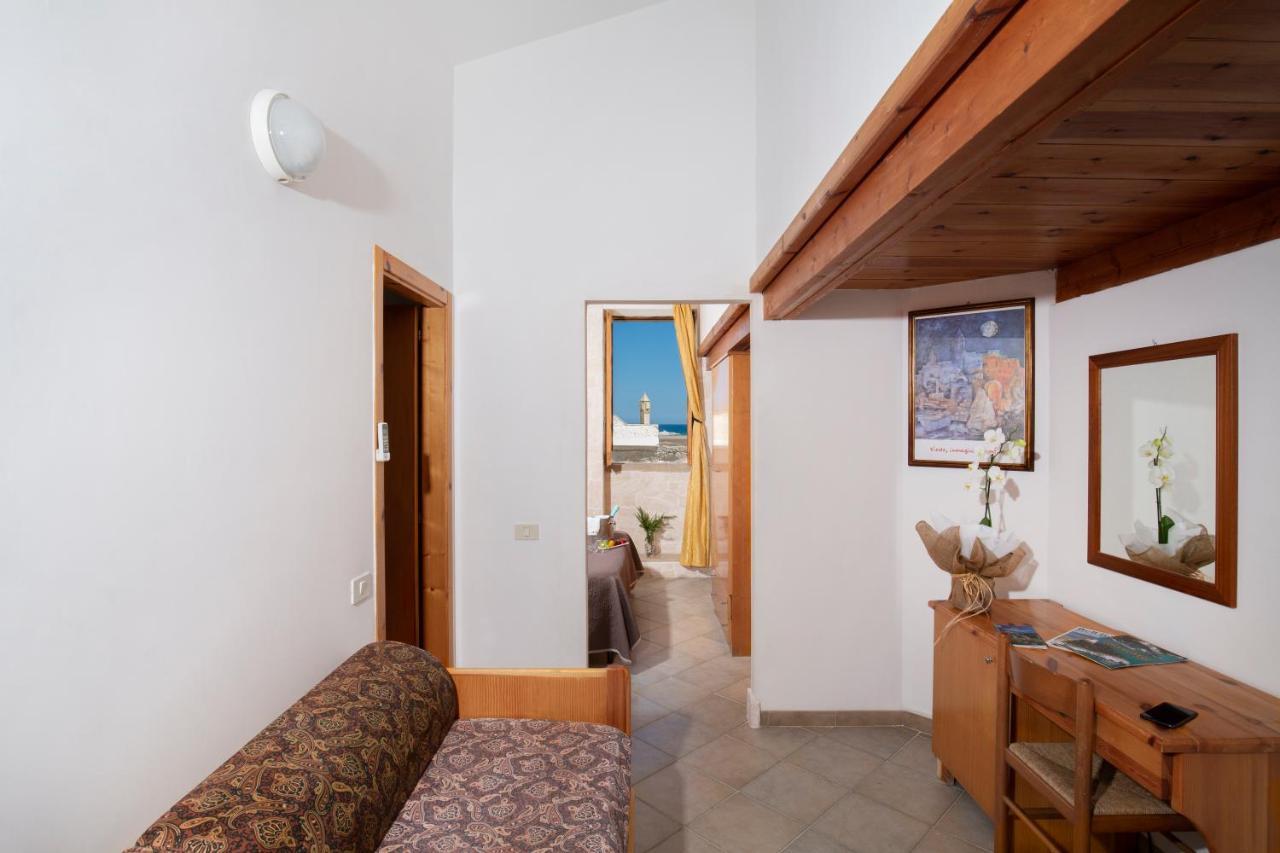 Hotel Punta San Francesco 3*
